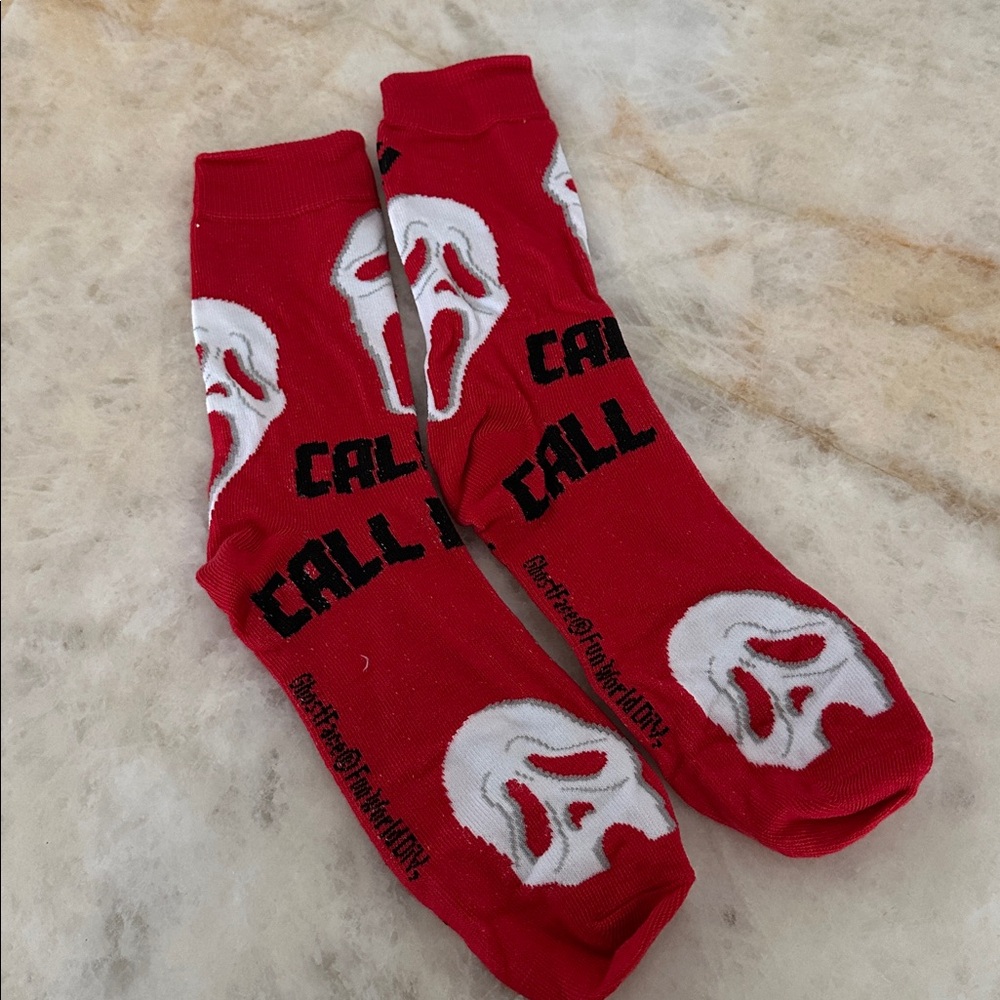 Red Ghost Face Casual Socks